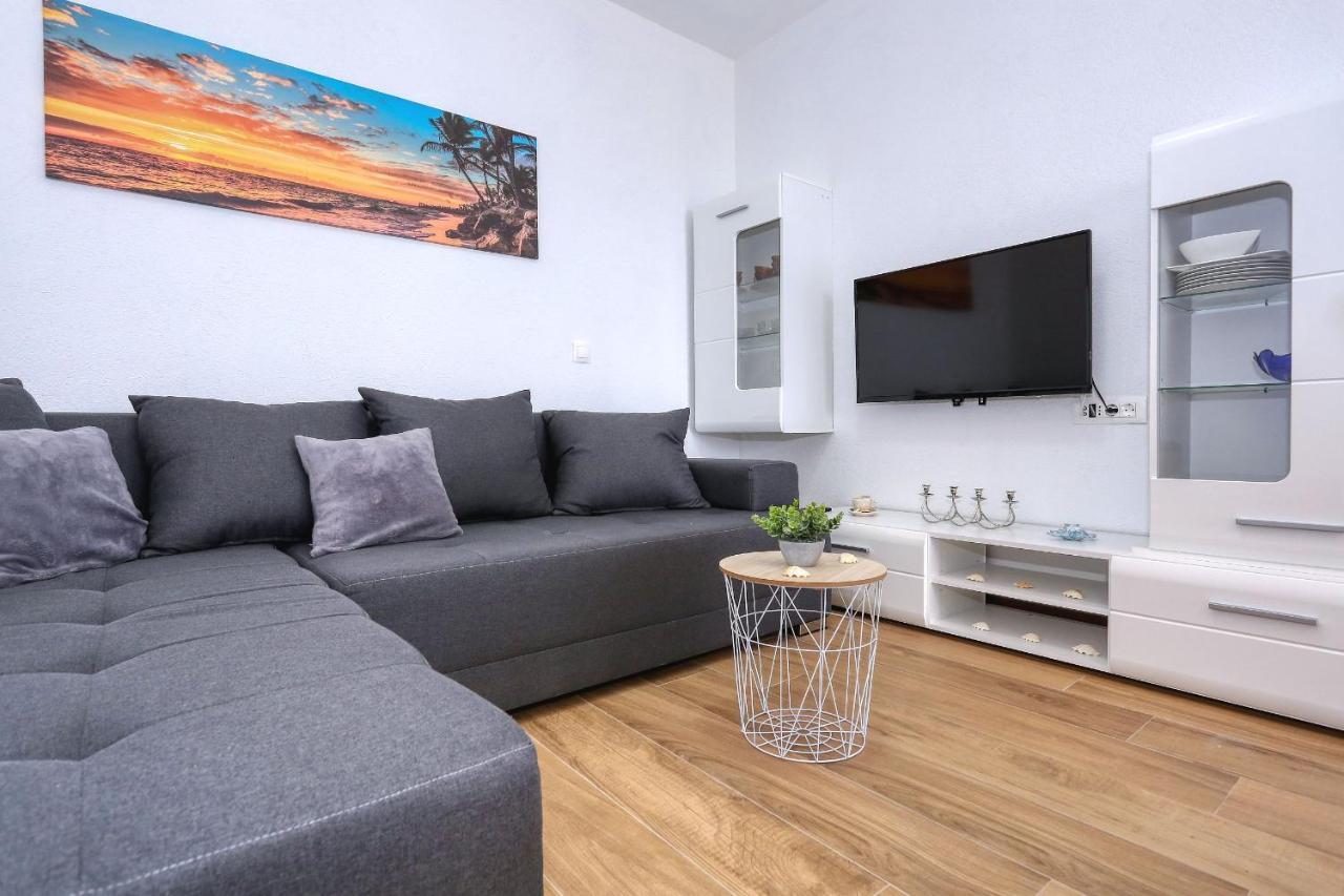 Apartments Poljak รทินา ภายนอก รูปภาพ