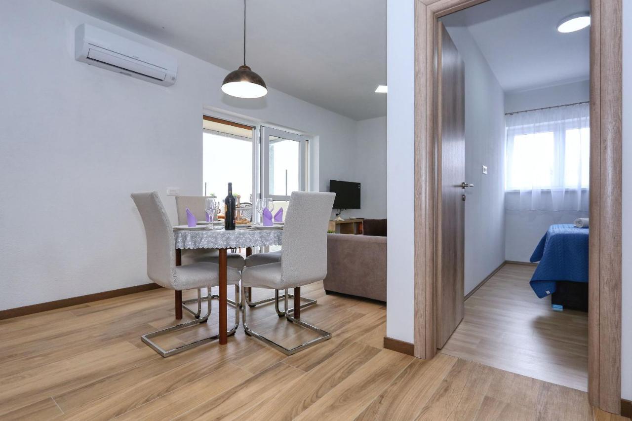 Apartments Poljak รทินา ภายนอก รูปภาพ