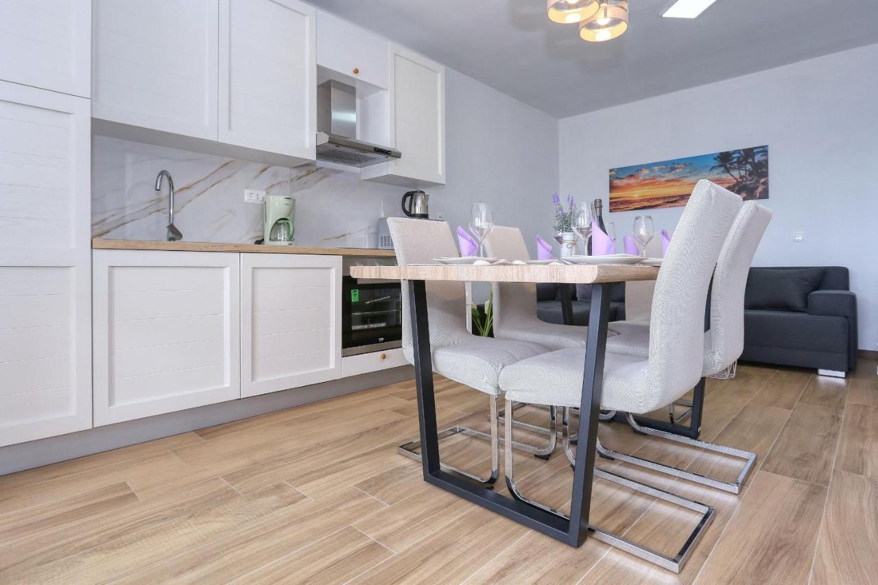 Apartments Poljak รทินา ภายนอก รูปภาพ